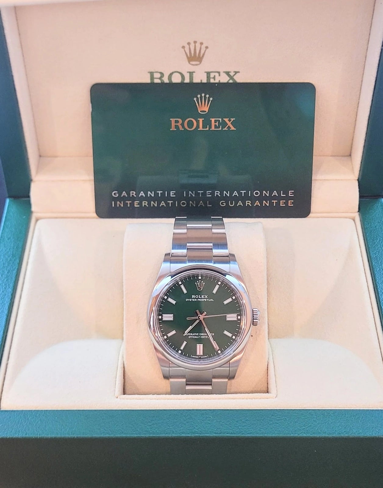 2025 Rolex Oyster Perpetual 126000 Green Dial SS Oyster With Papers 36mm