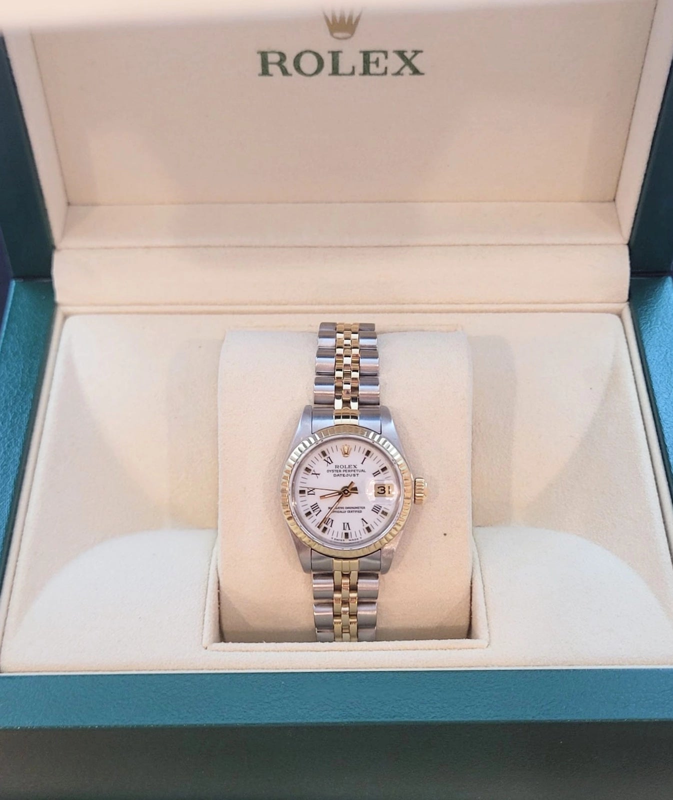 1986 Rolex Ladies Datejust 69173 White Roman Dial TT Jubilee No Papers 26mm
