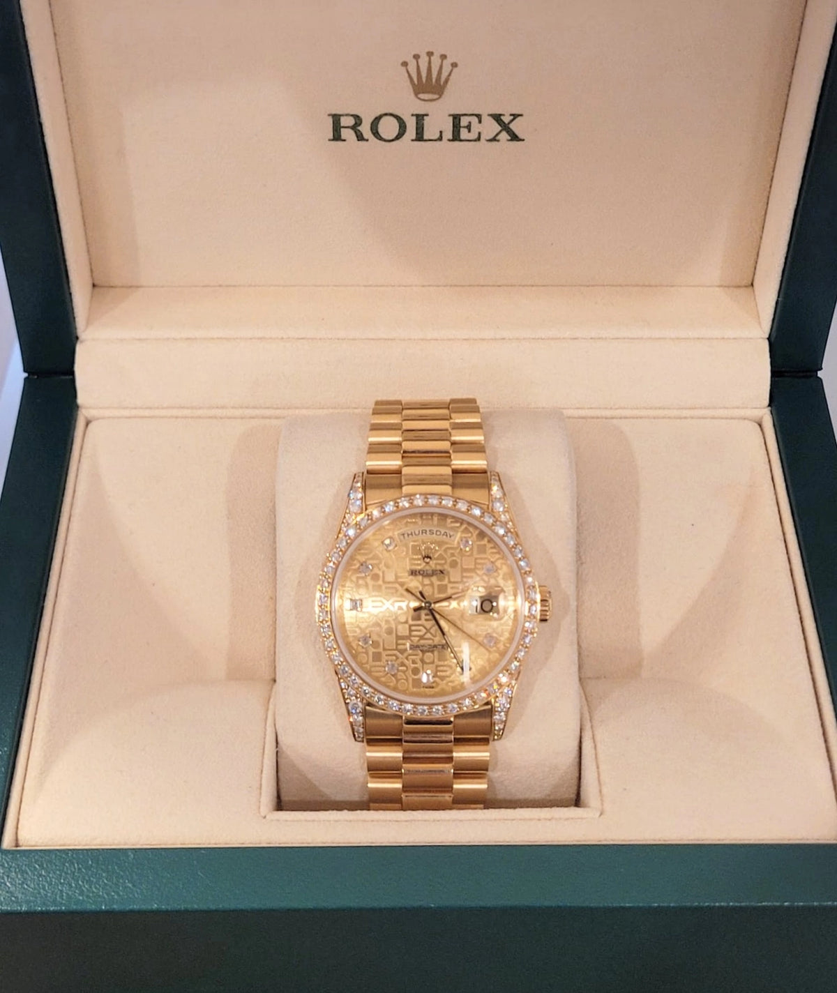 1990 Rolex Day-Date 18388 Jubilee Diamond Dial Bezel and Lugs 18kt President 36m