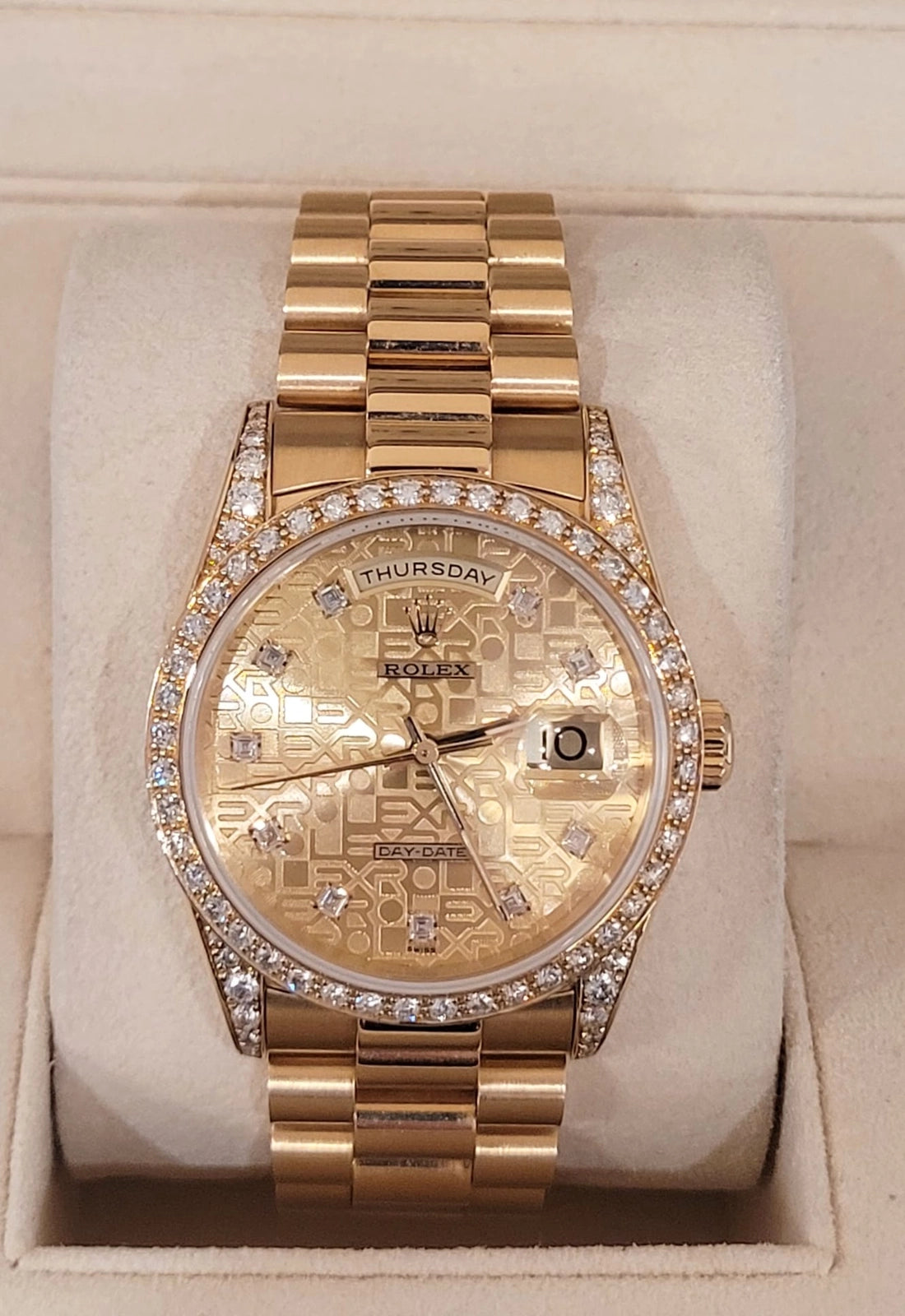 1990 Rolex Day-Date 18388 Jubilee Diamond Dial Bezel and Lugs 18kt President 36m