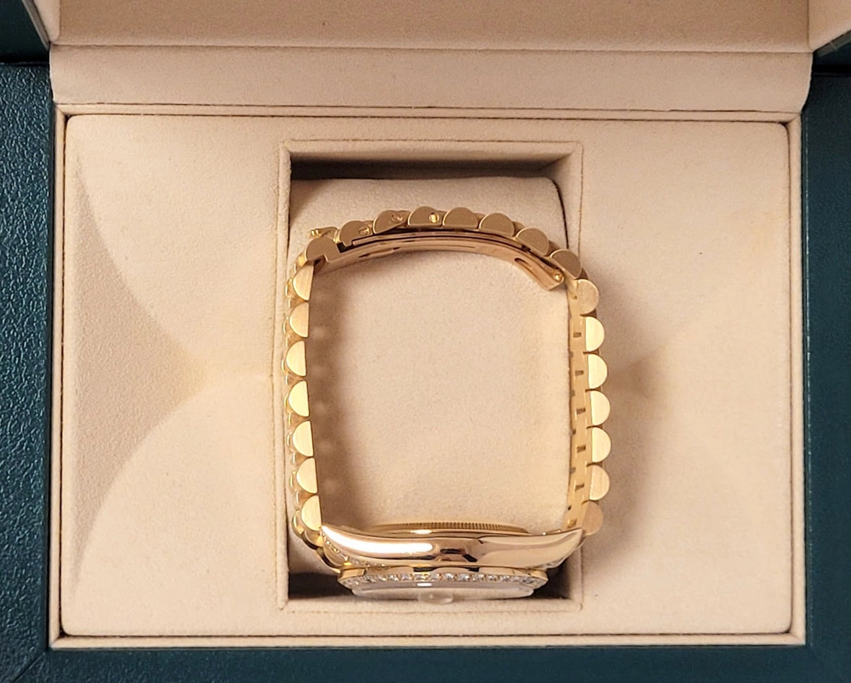 1990 Rolex Day-Date 18388 Jubilee Diamond Dial Bezel and Lugs 18kt President 36m