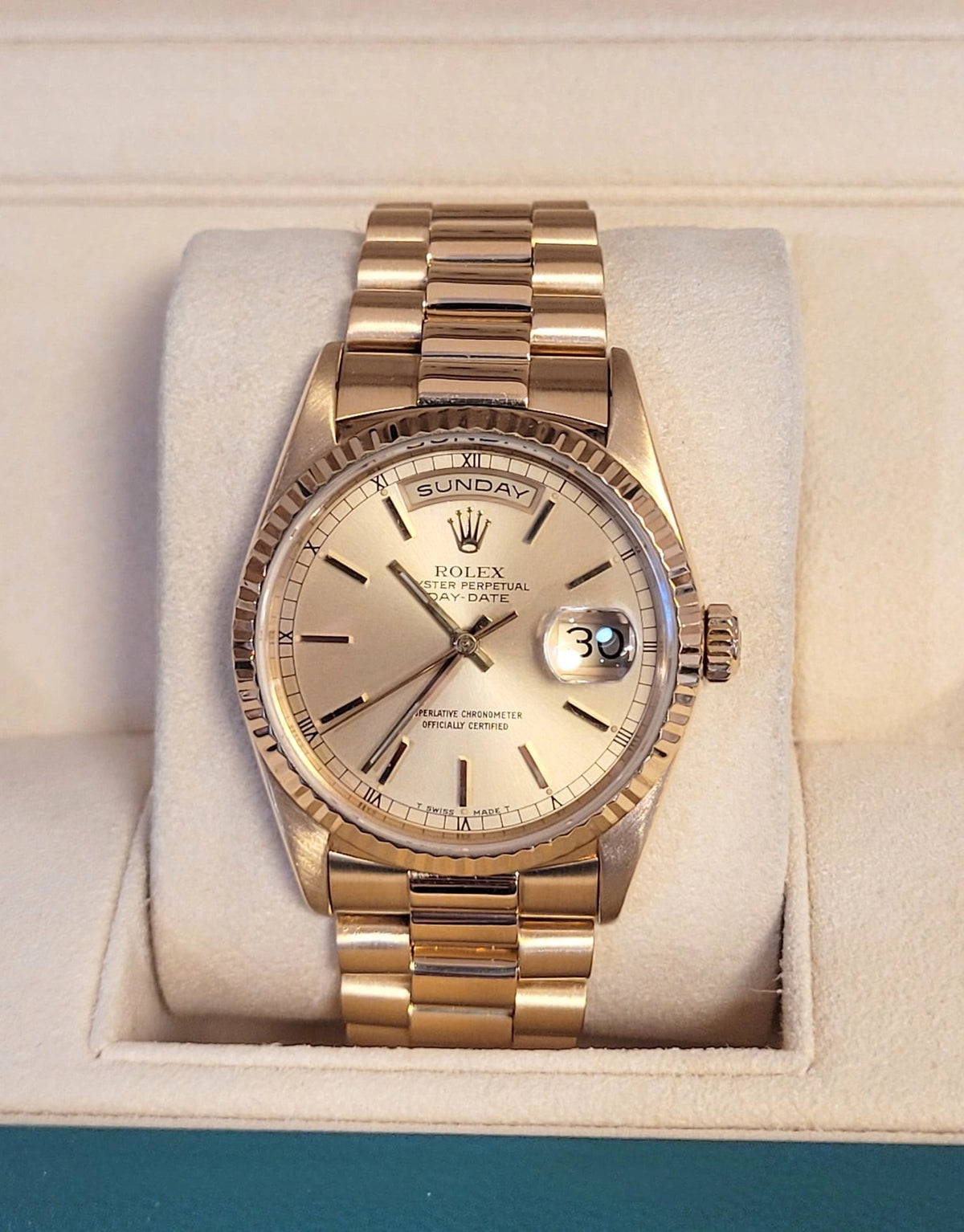 1996 Rolex Day-Date 18238 Champagne Dial 18kt President No Papers 36mm