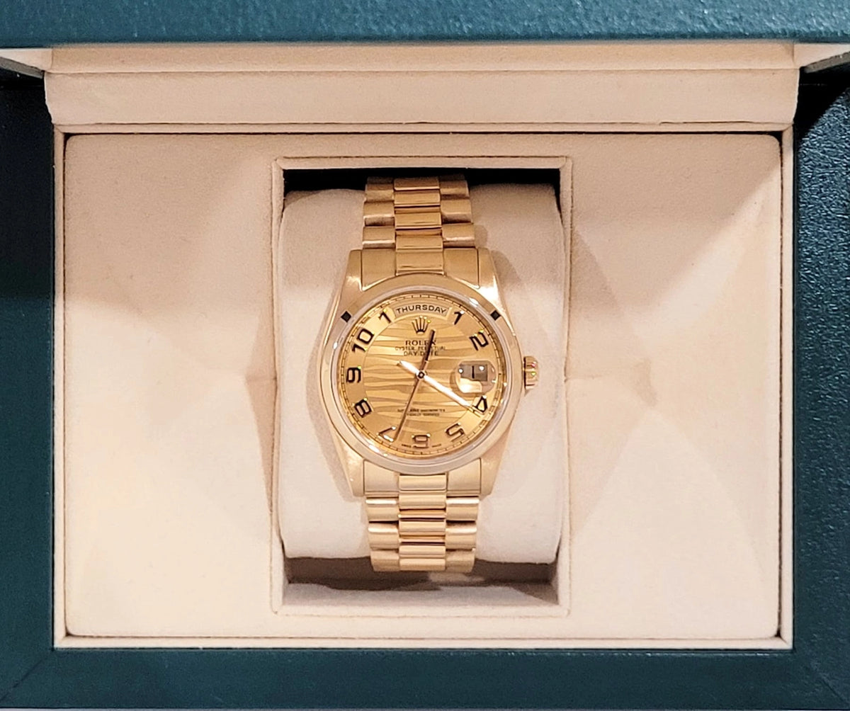 2000 Rolex Day-Date 118208 Champagne Wave Arabic Dial 18kt President 36mm
