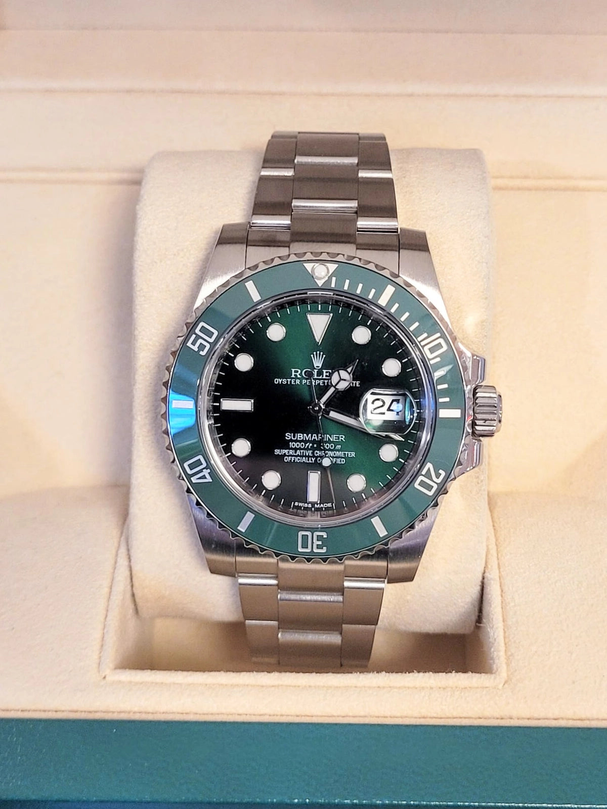 2011 Rolex Hulk Submariner 116610lv Green Dial SS Oyster With Papers 40mm