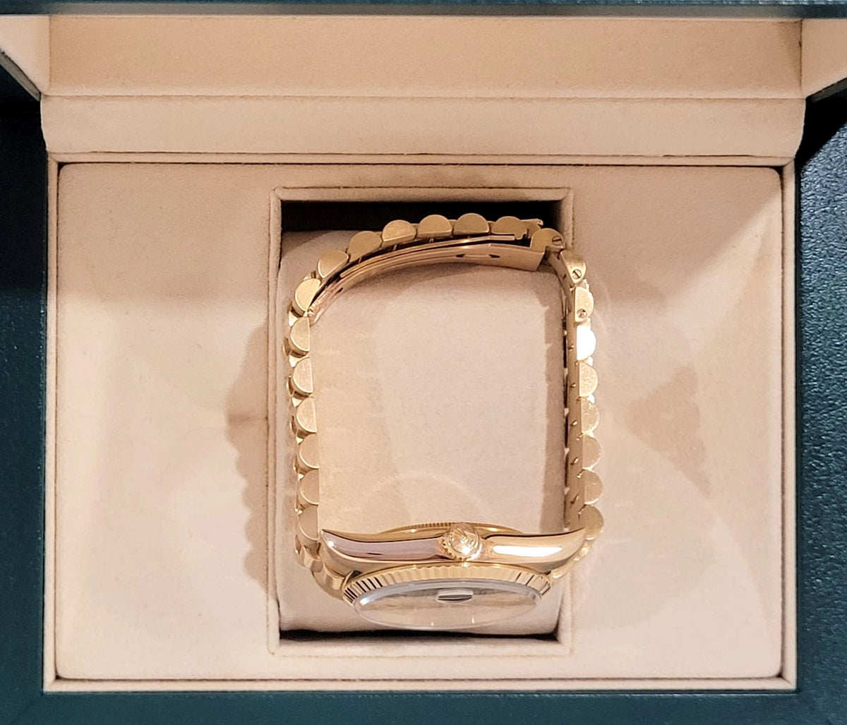 1988 Rolex Day-Date 18238 Champagne Dial 18kt President No Papers 36mm