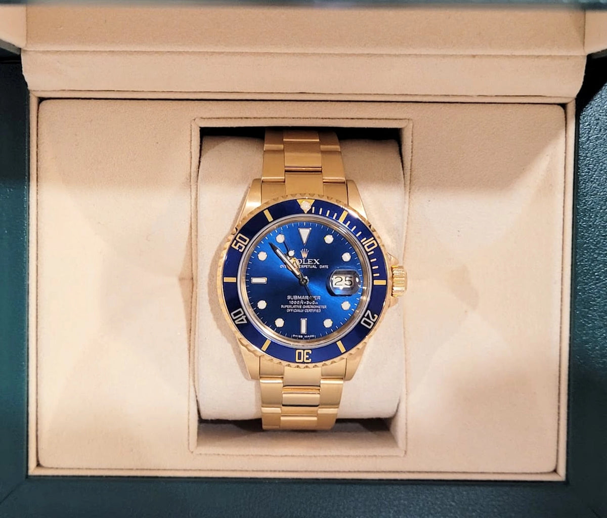 1988 Rolex Submariner 16808 Blue Dial 18kt Oyster No Papers 40mm