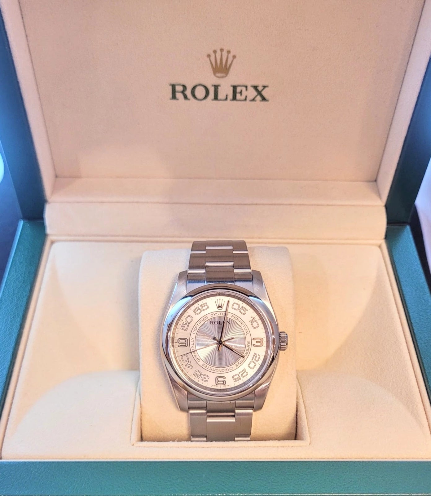 2008 Rolex Oyster Perpetual 116000 Silver Concentric Dial SS Oyster 36mm