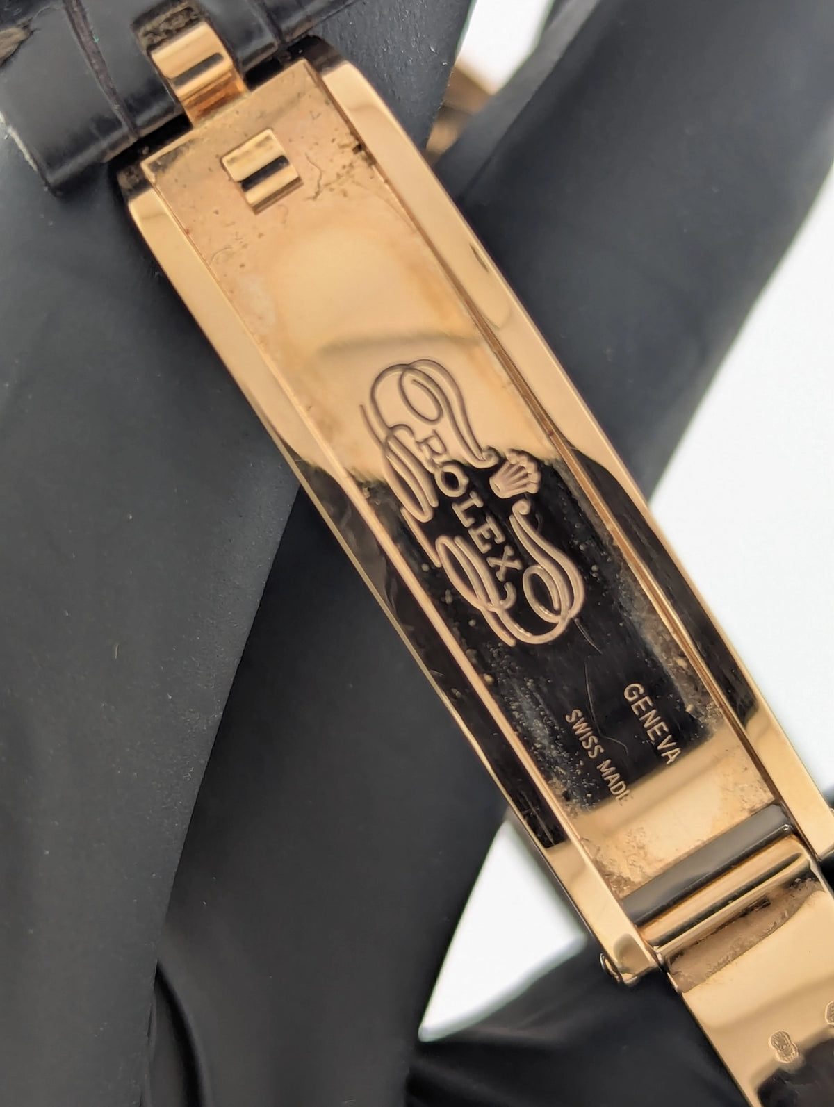 2015 Rolex Day-Date 118135 Chocolate Dial 18kt RG Leather Strap With Papers 36mm