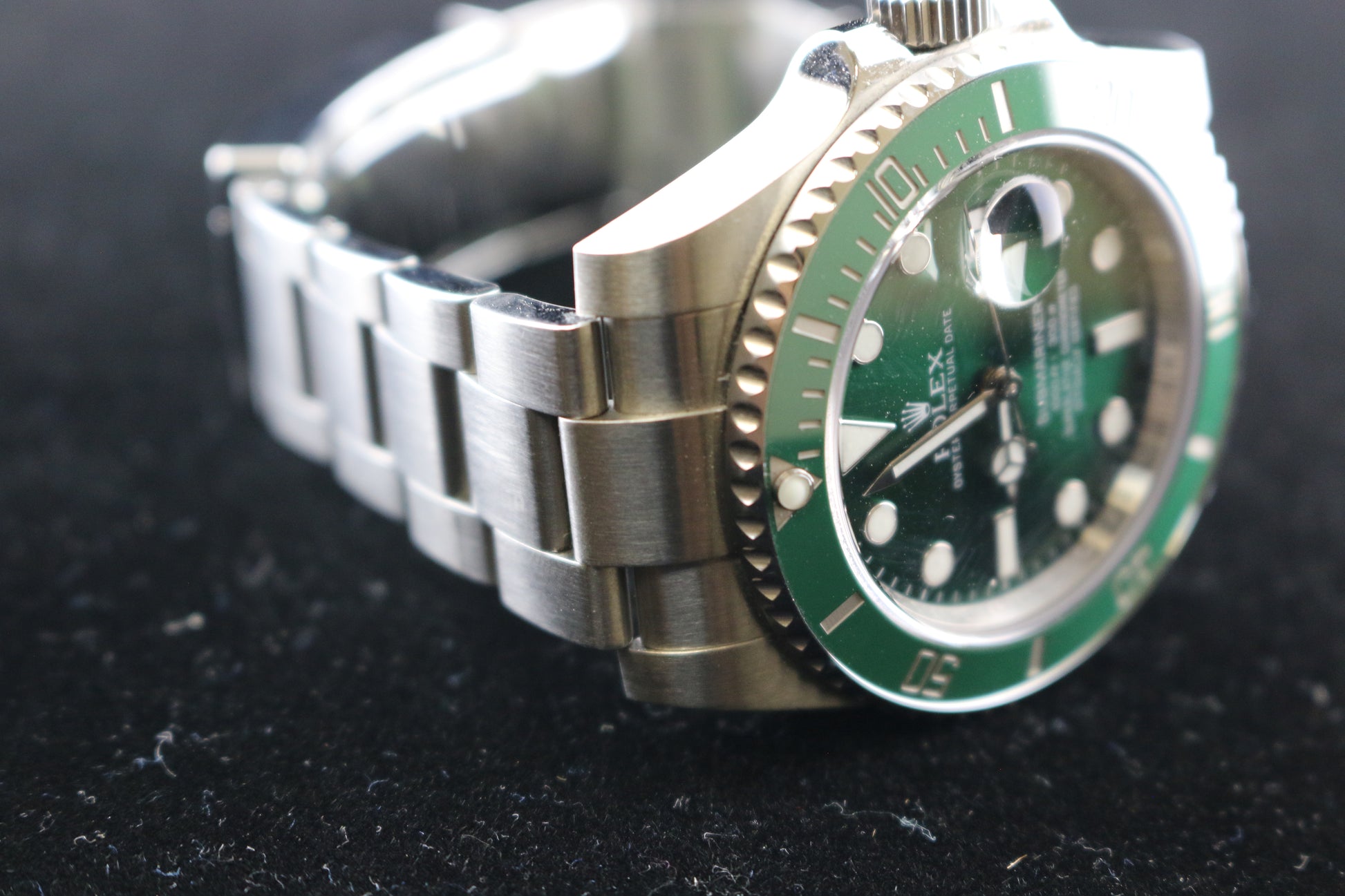 Rolex Submariner Date HULK Green - FULL SET 116610LV 2013