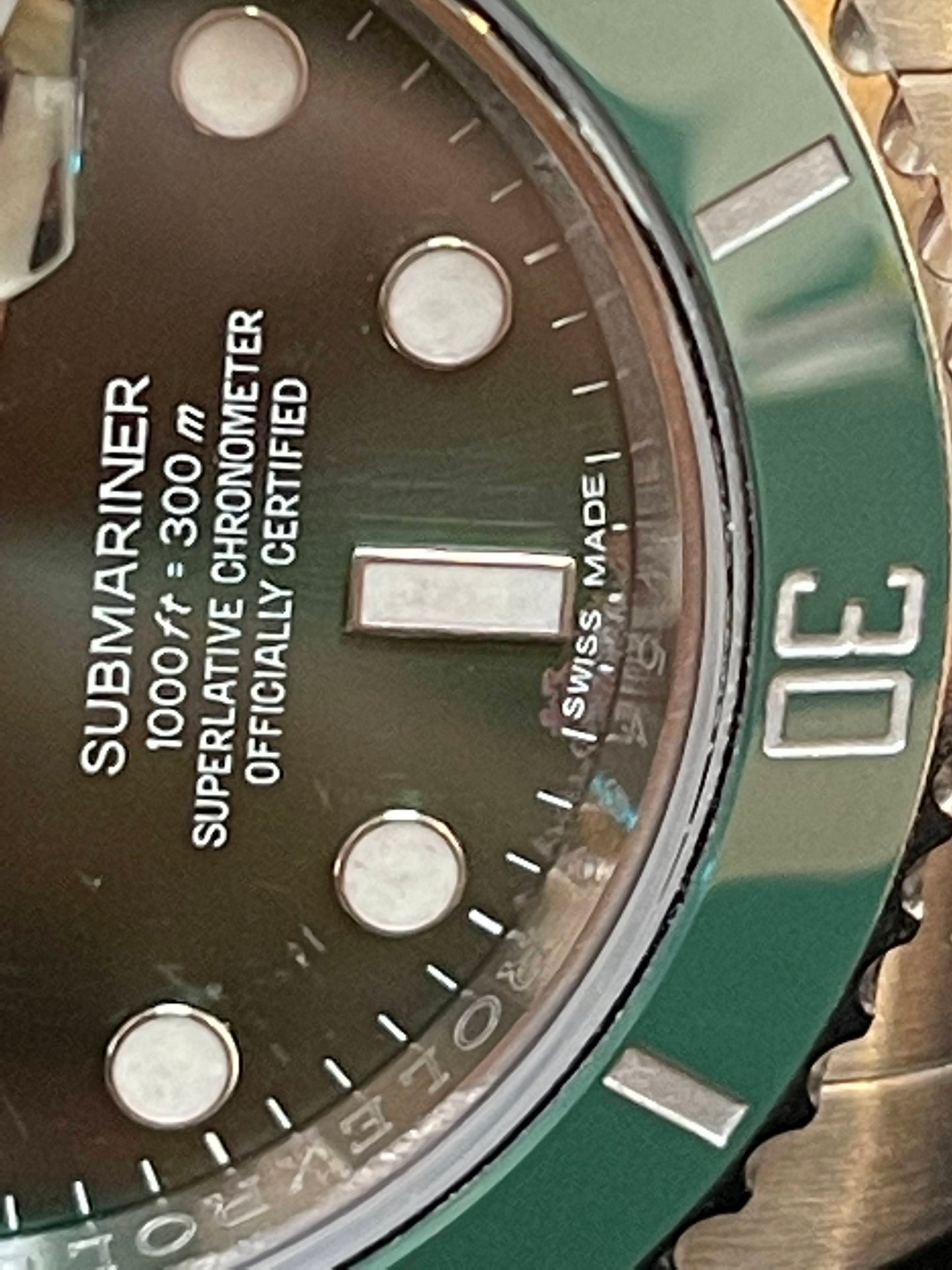 2016 Rolex Submariner 116610lv Hulk Green Dial Oyster Bracelet No Papers 40mm