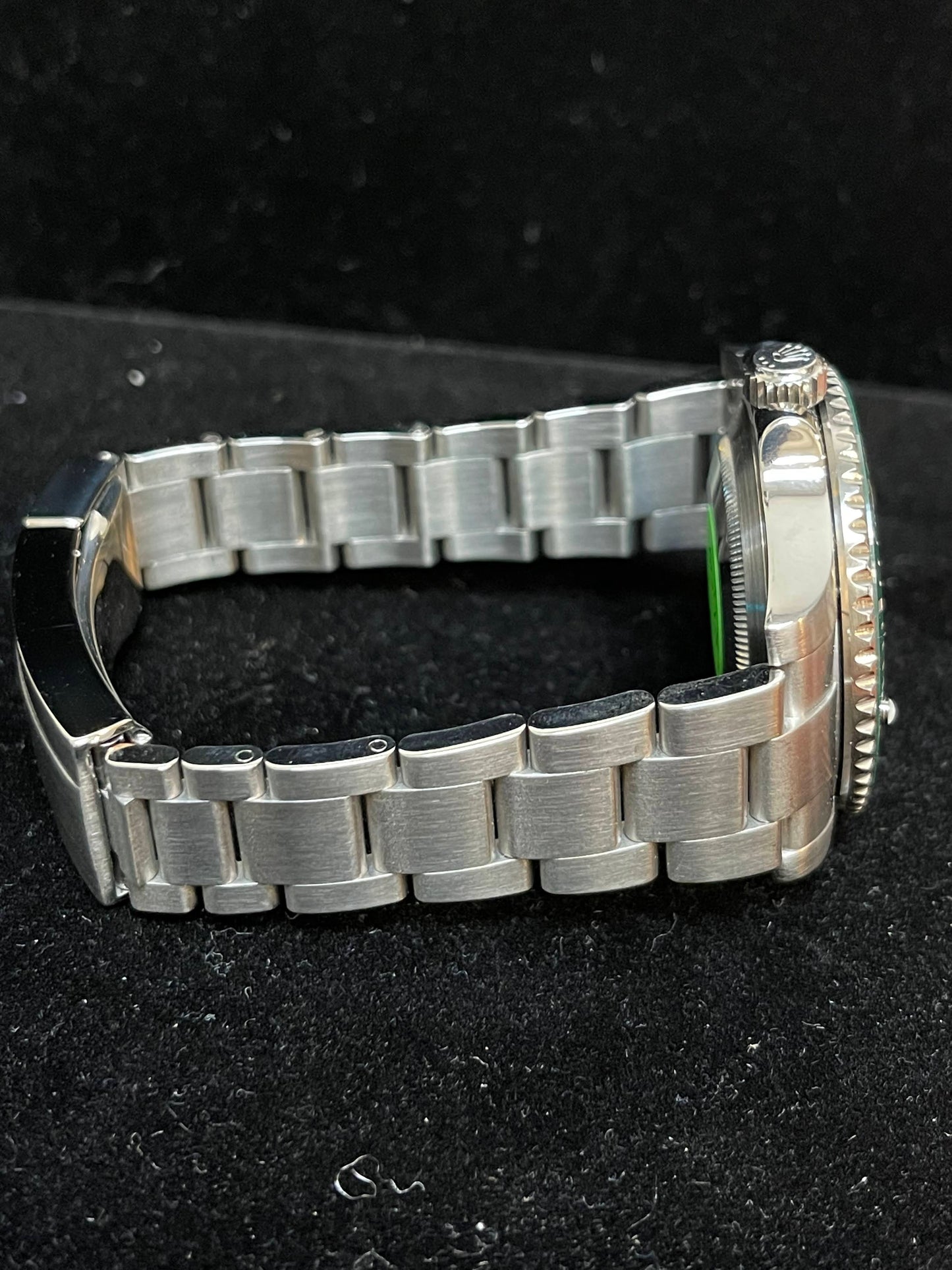 2016 Rolex Submariner 116610lv Hulk Green Dial Oyster Bracelet No Papers 40mm